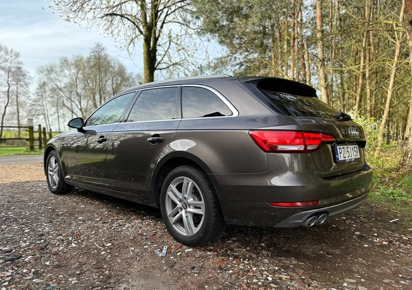 Audi A4 cena 75999 przebieg: 167000, rok produkcji 2016 z Warka małe 379